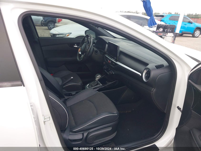VIN 3KPF54AD9PE593041 2023 KIA FORTE GT-LINE