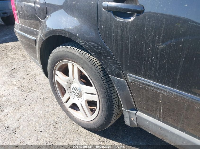 2001 Volkswagen Passat Glx VIN: WVWLH63B51E035756 Lot: 40695181