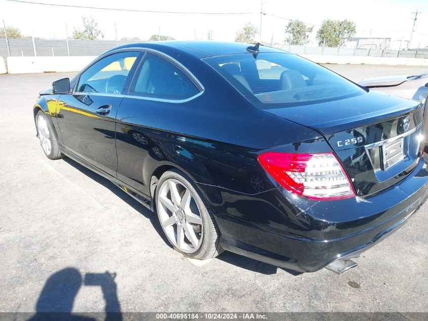 2015 Mercedes-Benz C 250 VIN: WDDGJ4HBXFG367728 Lot: 40695184