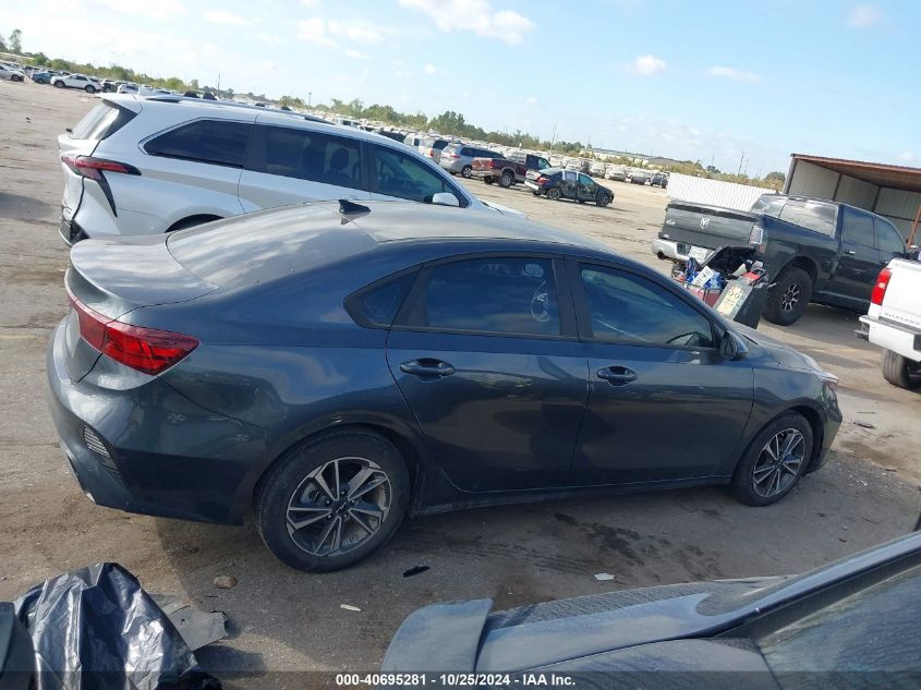 2023 Kia Forte Lxs VIN: 3KPF24AD7PE645212 Lot: 40695281