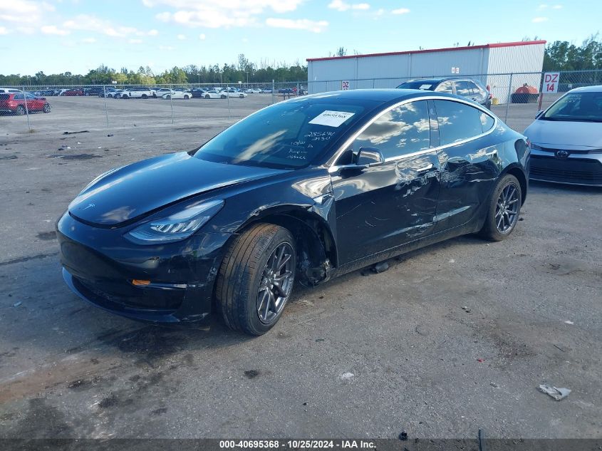 VIN 5YJ3E1EA1KF192930 2019 Tesla Model 3, Long Rang... no.2