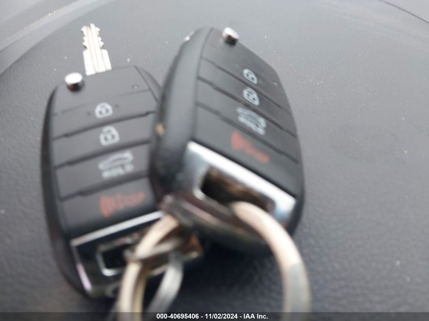 2018 KIA FORTE LX - 3KPFK4A74JE218409