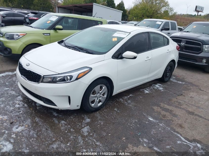 VIN 3KPFK4A74JE218409 2018 KIA Forte, LX no.2