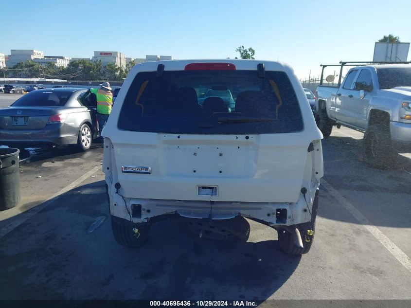 2011 Ford Escape Xls VIN: 1FMCU0C72BKC41667 Lot: 40695436