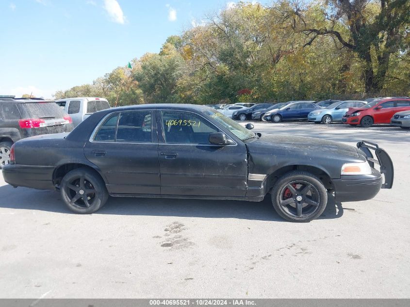 2000 Ford Crown Victoria Police Interceptor VIN: 2FAFP71WXYX148581 Lot: 40695521