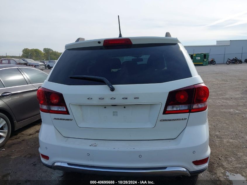 2018 Dodge Journey Crossroad VIN: 3C4PDCGB4JT288590 Lot: 40695688