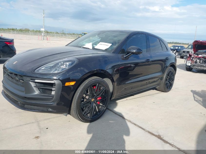 VIN WP1AF2A52NLB32416 2022 Porsche Macan, Gts no.2