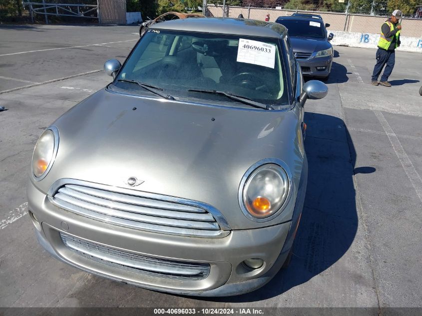 2011 Mini Cooper VIN: WMWSU3C54BT091942 Lot: 40696033