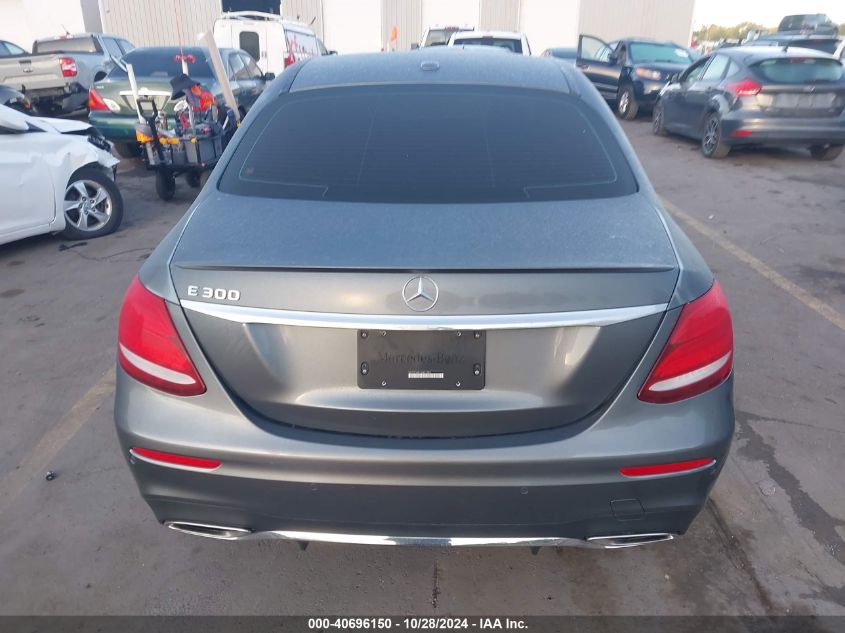 2018 Mercedes-Benz E 300 VIN: WDDZF4JB1JA401586 Lot: 40696150