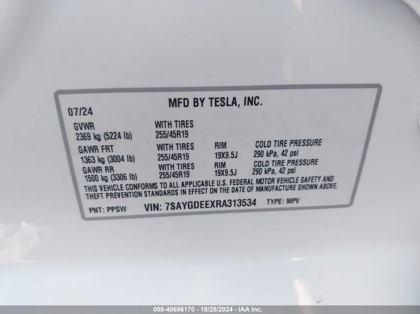 2024 Tesla Model Y Long Range Dual Motor All-Wheel Drive VIN: 7SAYGDEEXRA313534 Lot: 40696170