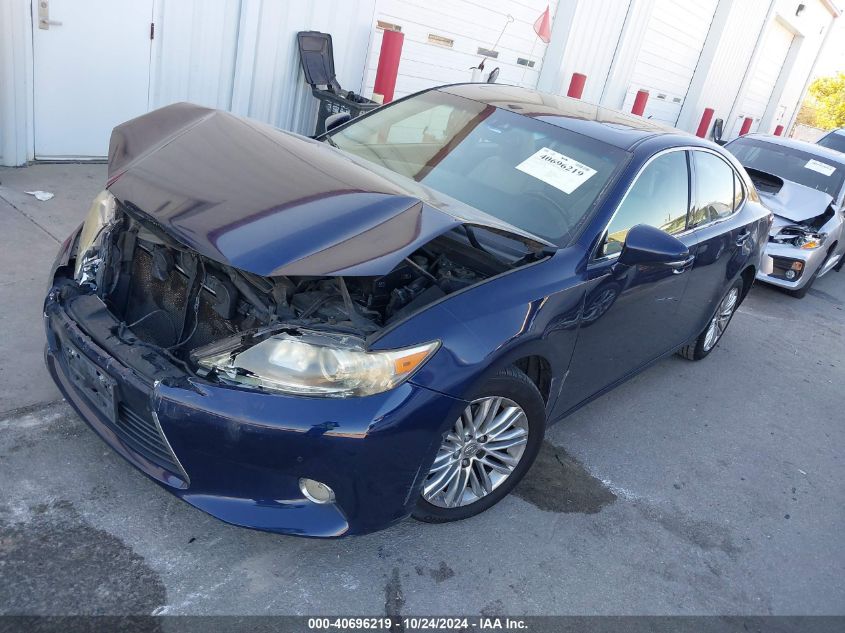 VIN JTHBK1GG9D2009588 2013 Lexus ES, 350 no.2