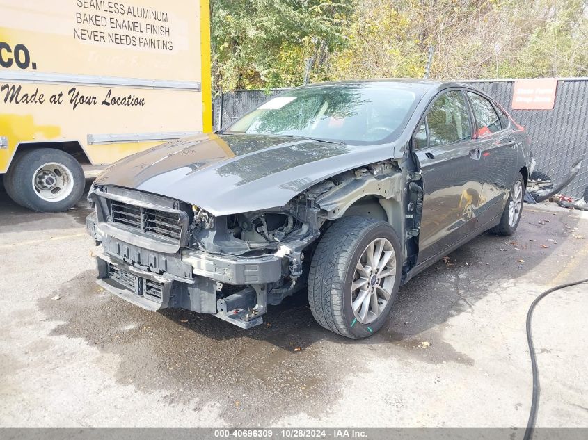 VIN 3FA6P0HD4HR149316 2017 Ford Fusion, SE no.2