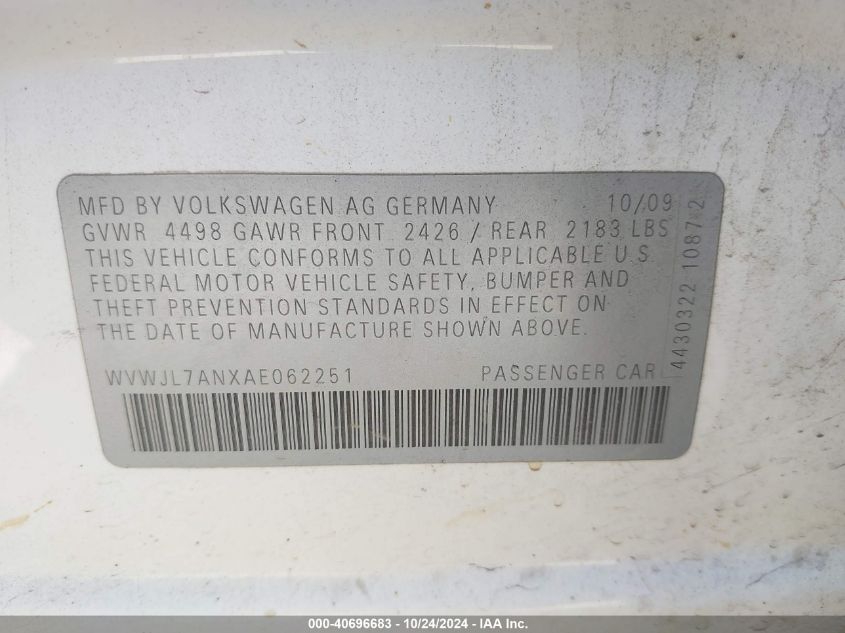 2010 Volkswagen Passat Komfort VIN: WVWJL7ANXAE062251 Lot: 40696683