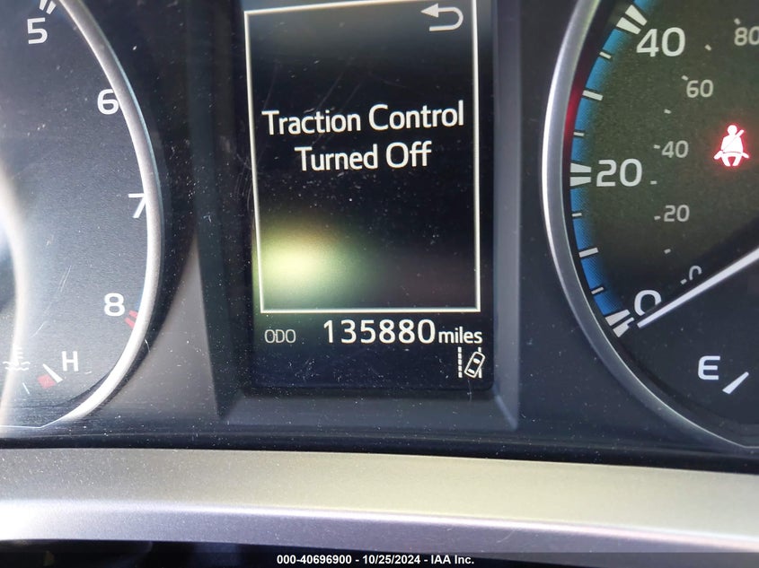 2018 TOYOTA RAV4 LE - JTMZFREV1JJ744863