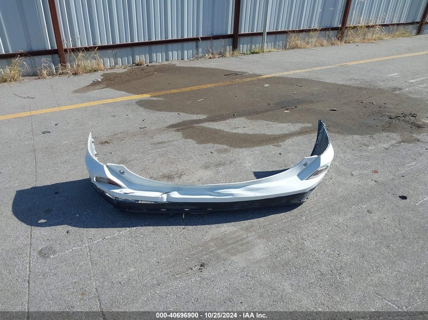 2018 TOYOTA RAV4 LE - JTMZFREV1JJ744863