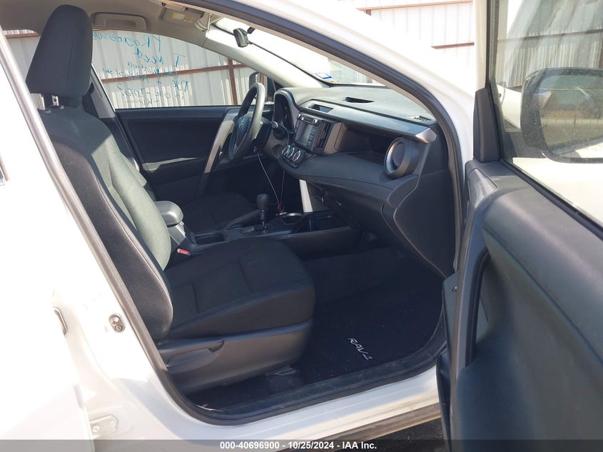 2018 TOYOTA RAV4 LE - JTMZFREV1JJ744863