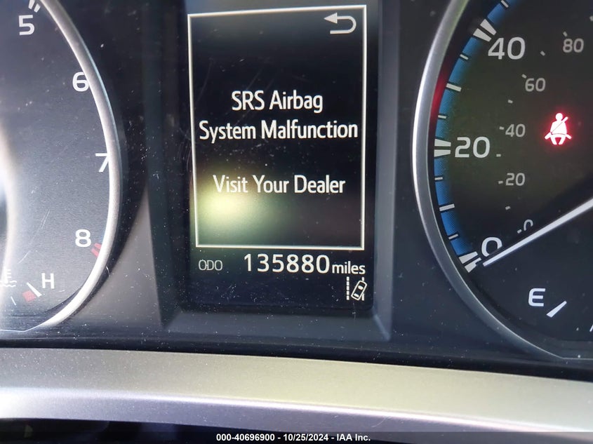 2018 TOYOTA RAV4 LE - JTMZFREV1JJ744863