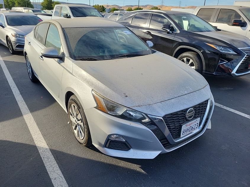 2019 Nissan Altima 2.5 S VIN: 1N4BL4BVXKC157798 Lot: 40696920