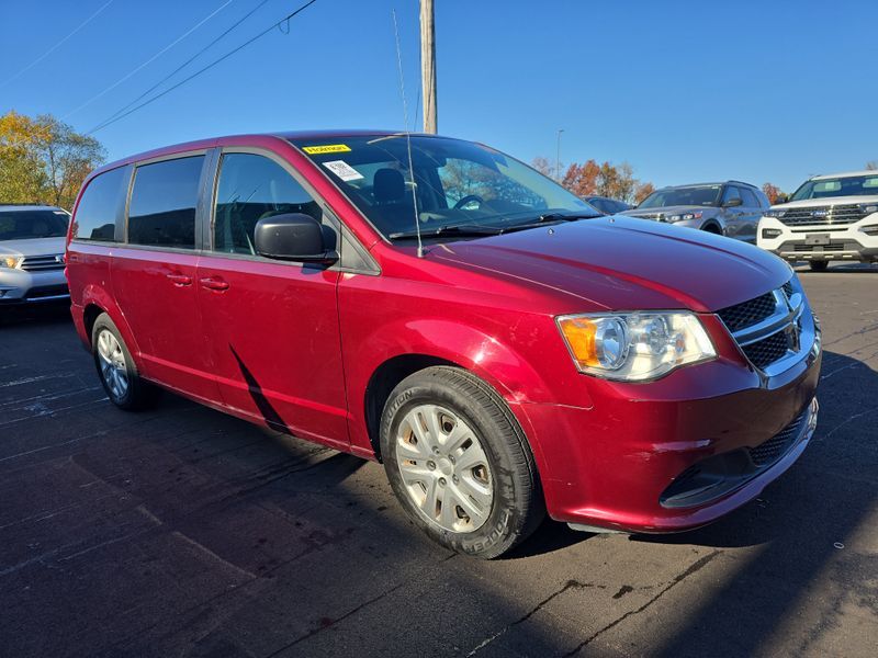 2018 Dodge Grand Caravan Se VIN: 2C4RDGBG3JR304087 Lot: 40697027