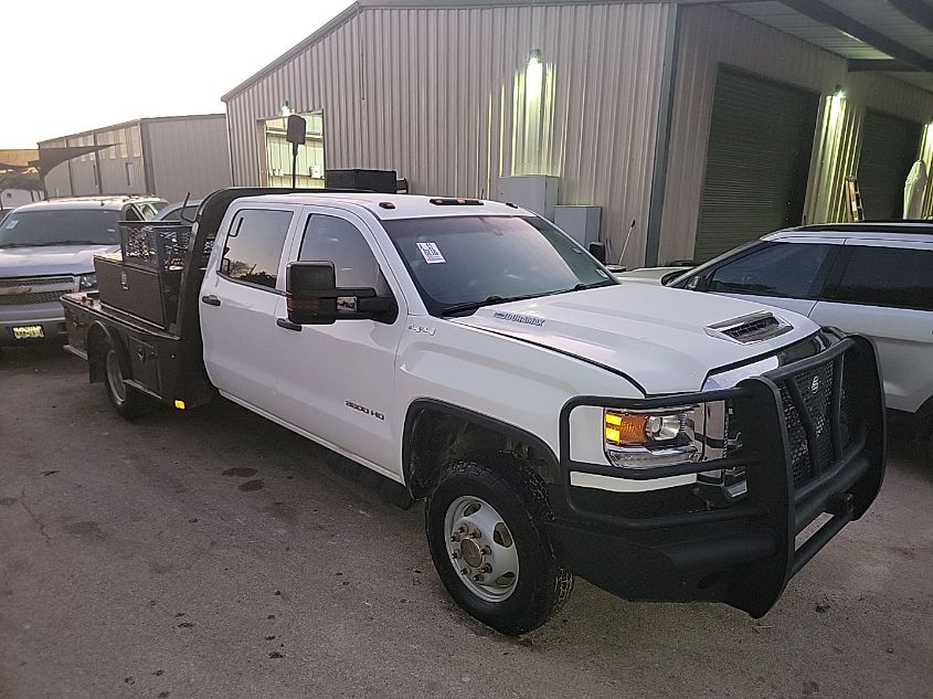 2019 GMC Sierra 3500Hd Chassis VIN: 1GD42TCY6KF121156 Lot: 40697107