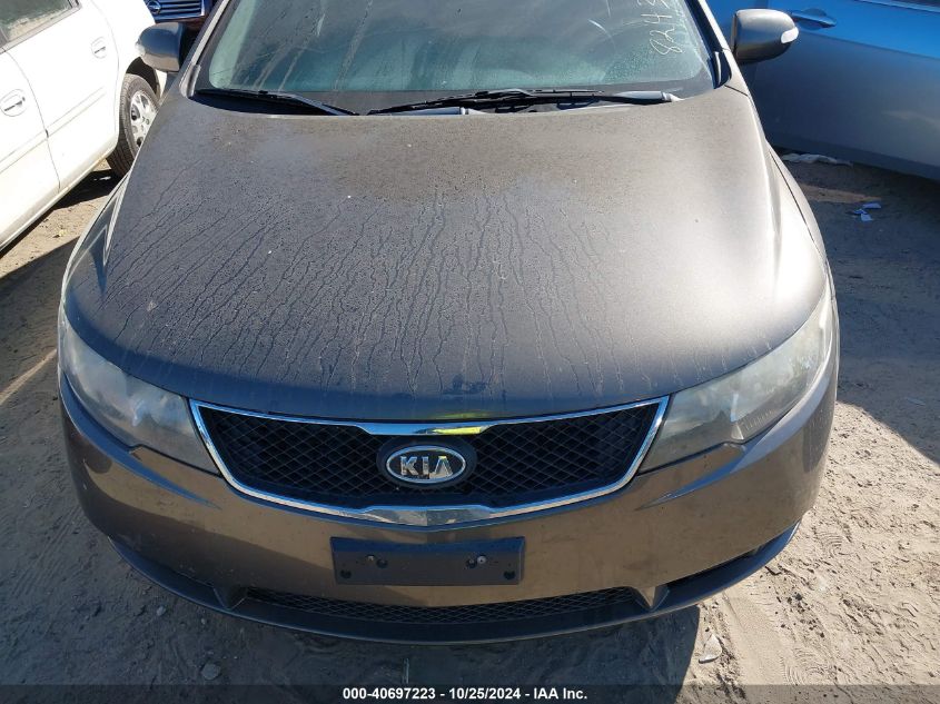 2010 Kia Forte Ex VIN: KNAFU4A26A5824303 Lot: 40697223