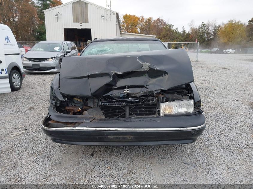 1995 Chevrolet Caprice Classic VIN: 1G1BL52W2SR105886 Lot: 40697482