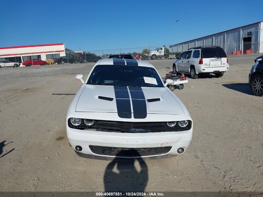 2018 Dodge Challenger Sxt Plus VIN: 2C3CDZAG9JH309890 Lot: 40697551