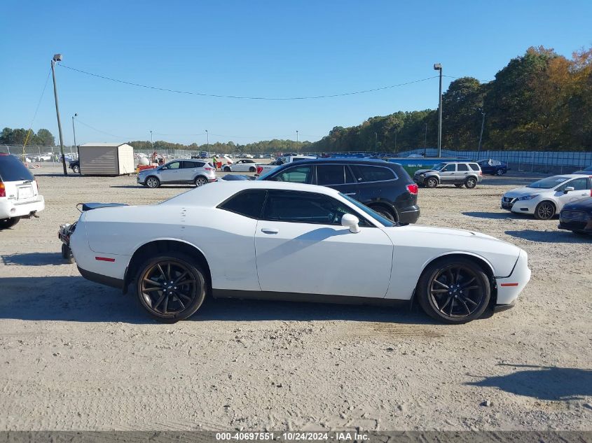 2018 Dodge Challenger Sxt Plus VIN: 2C3CDZAG9JH309890 Lot: 40697551