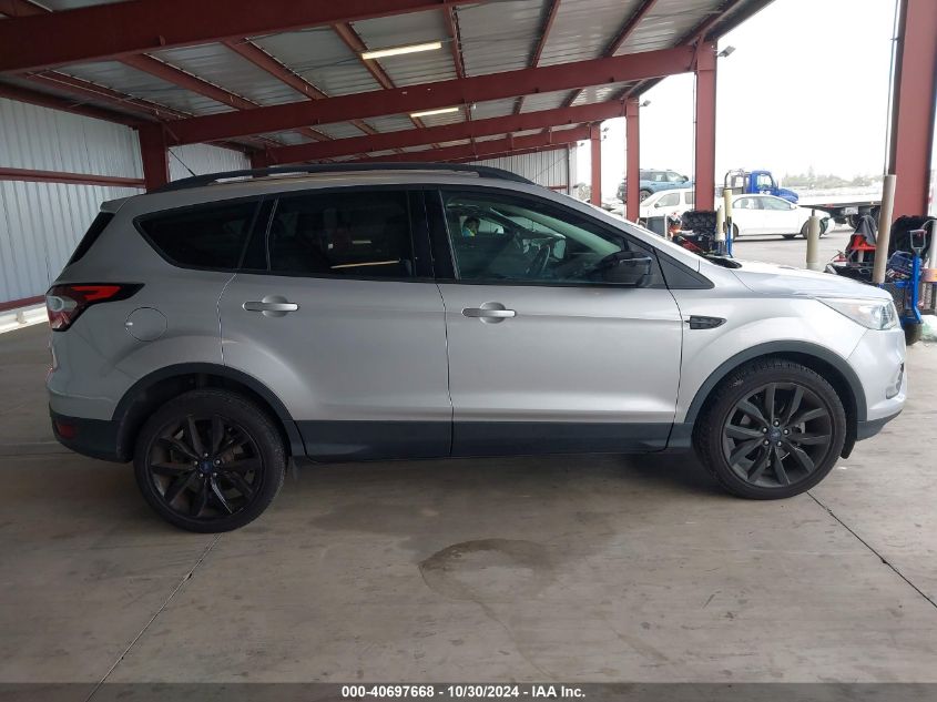 2018 Ford Escape Se VIN: 1FMCU0GDXJUB17343 Lot: 40697668