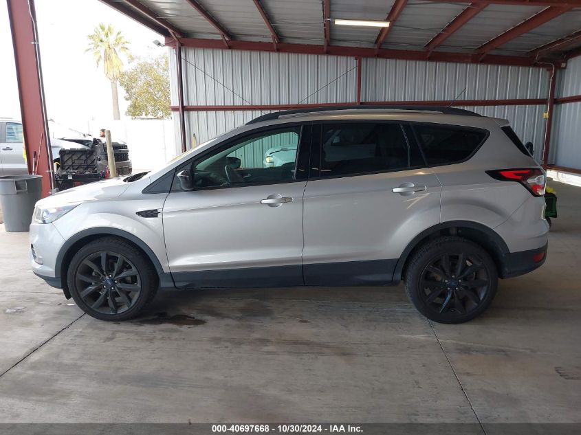 2018 Ford Escape Se VIN: 1FMCU0GDXJUB17343 Lot: 40697668