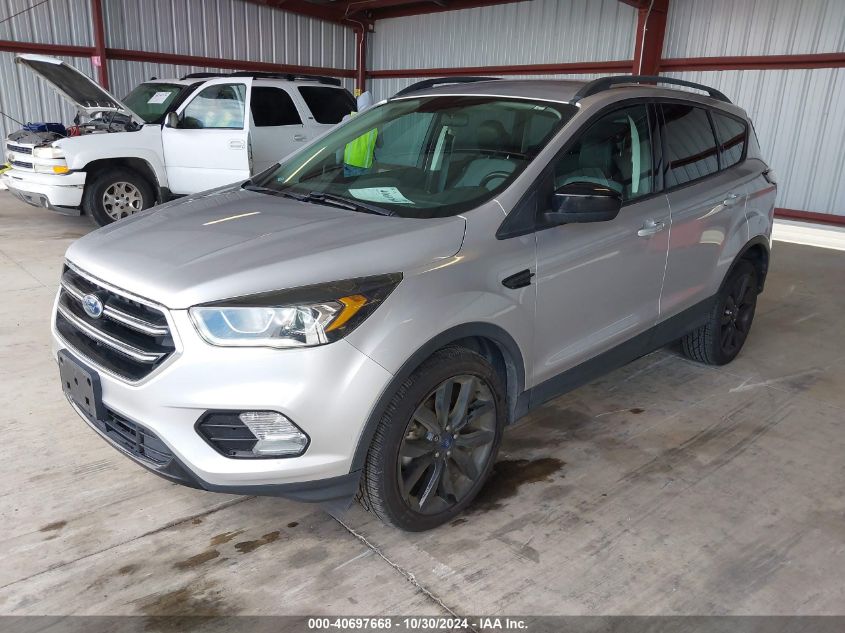 VIN 5XYZU3LB4FG259488 2018 FORD ESCAPE no.2