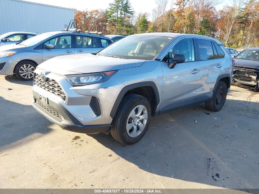 VIN 2T3F1RFV0NC257131 2022 Toyota RAV4, LE no.2