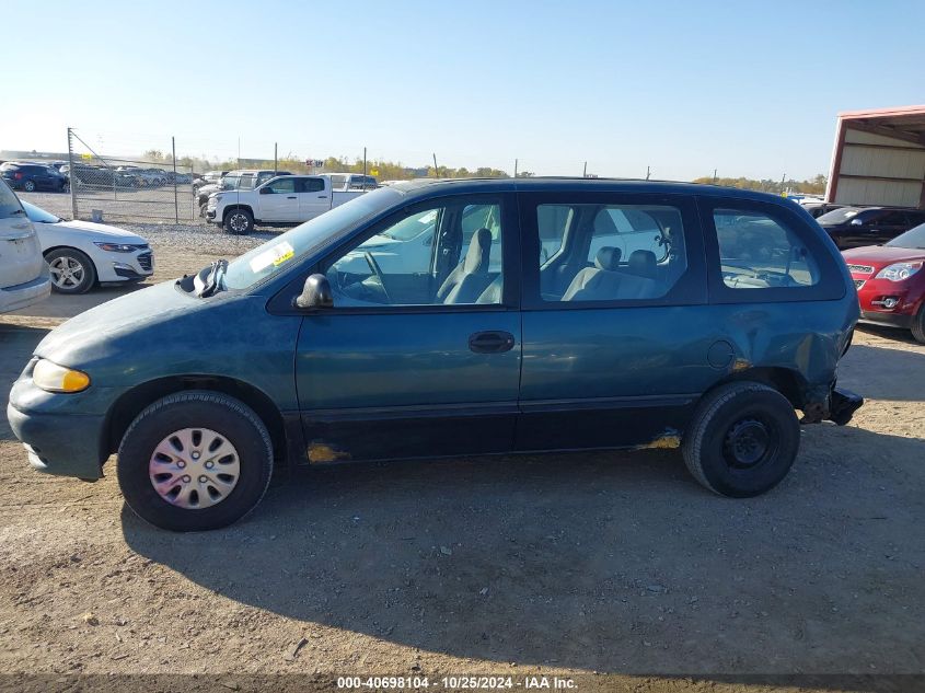 2000 Plymouth Voyager VIN: 2P4FP25BXYR549715 Lot: 40698104