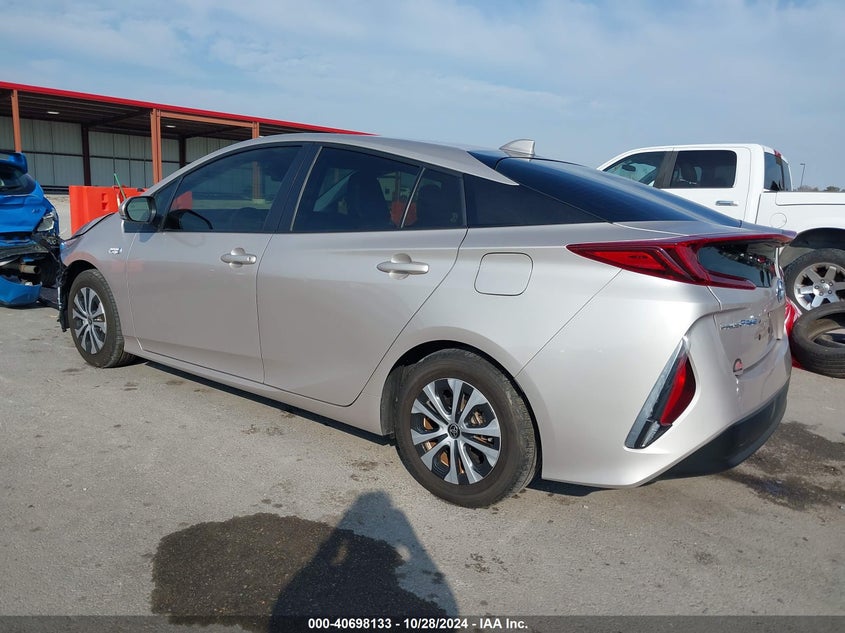 VIN JTDKAMFP9M3171738 2021 TOYOTA PRIUS PRIME XLE