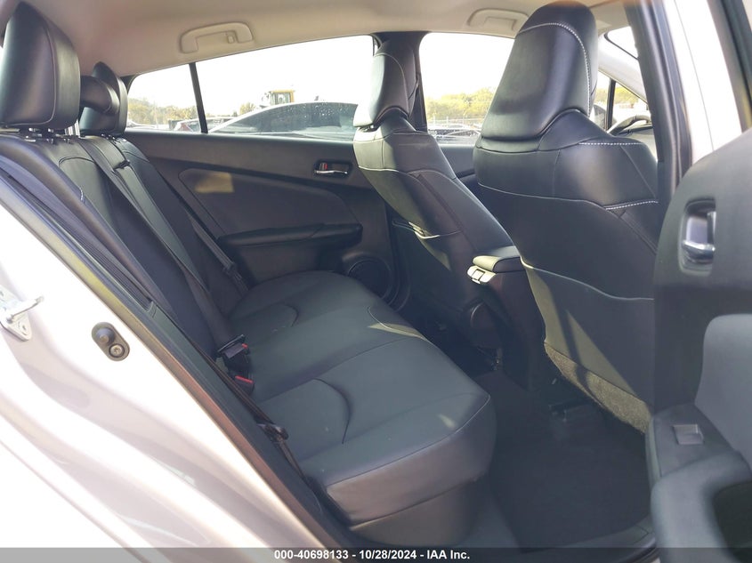 VIN JTDKAMFP9M3171738 2021 TOYOTA PRIUS PRIME XLE