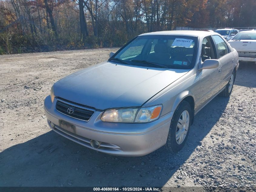 2000 Toyota Camry Le VIN: 4T1BG22K9YU700078 Lot: 40698164