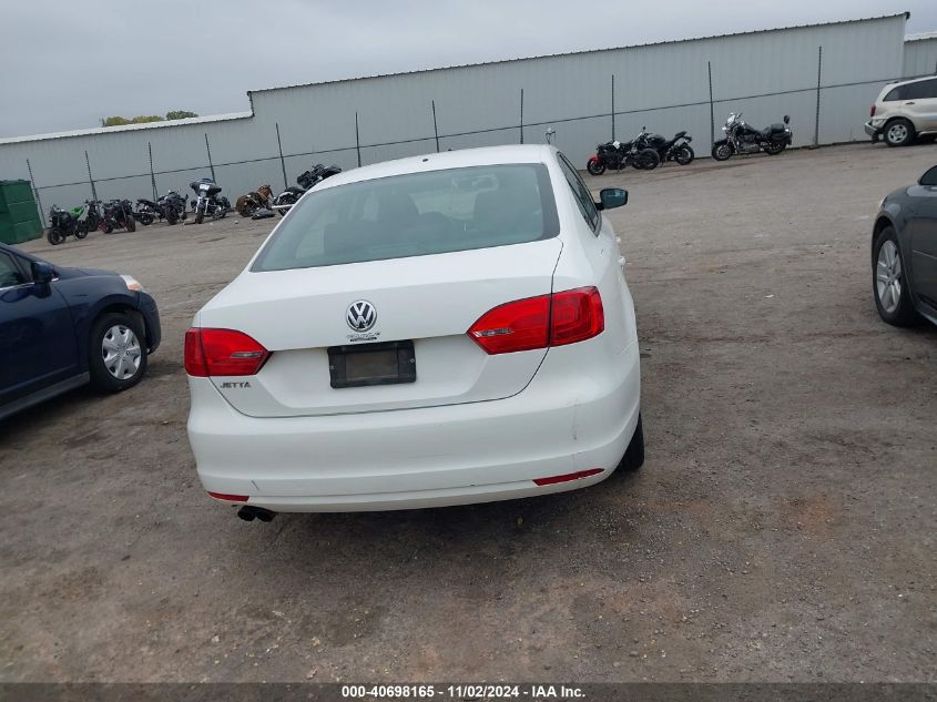 2012 Volkswagen Jetta 2.0L S VIN: 3VW2K7AJ4CM338518 Lot: 40698165