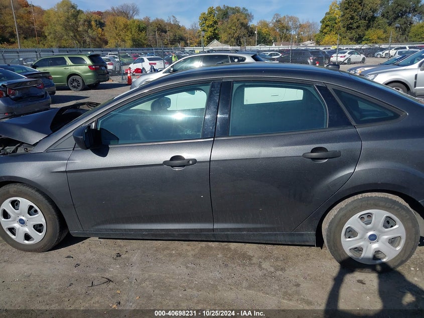 VIN 1FADP3E28JL244347 2018 FORD FOCUS S