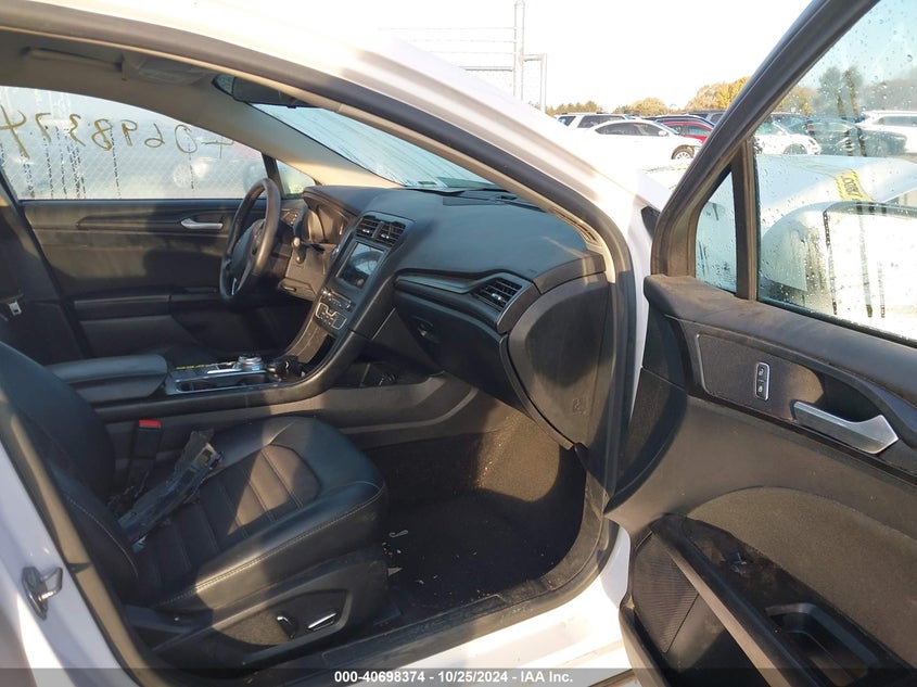 2018 FORD FUSION VIN: 3FA6P0H74JR107390
