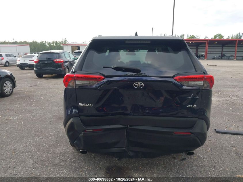 2020 Toyota Rav4 Xle VIN: 2T3W1RFV3LC076179 Lot: 40698632