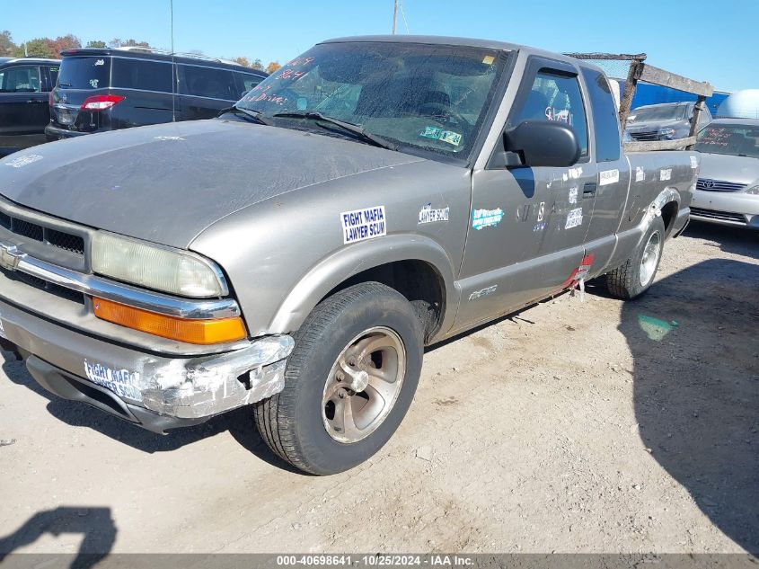 2003 Chevrolet S-10 Ls VIN: 1GCCS19X938213712 Lot: 40698641