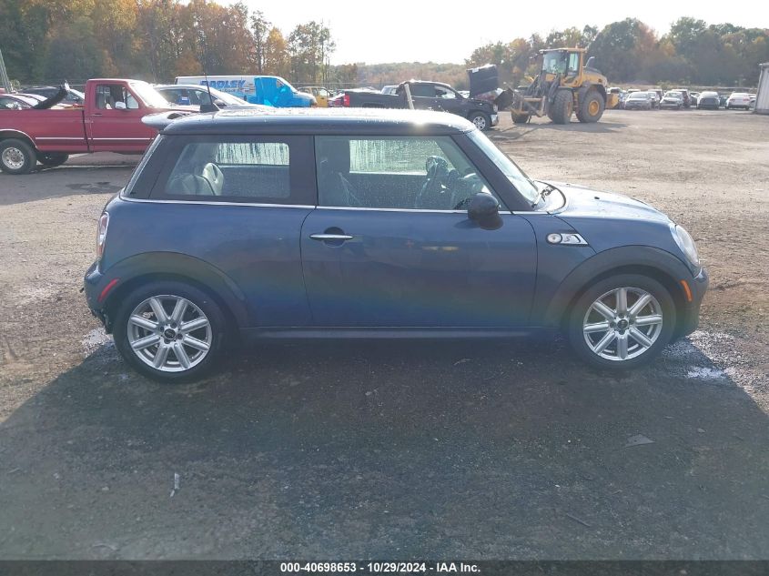 2011 Mini Cooper S VIN: WMWSV3C53BTY13186 Lot: 40698653