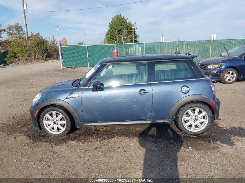 2011 Mini Cooper S VIN: WMWSV3C53BTY13186 Lot: 40698653