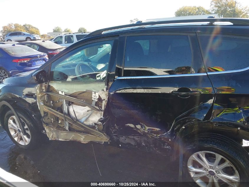 2017 Ford Escape Se VIN: 1FMCU9G91HUB64352 Lot: 40698660