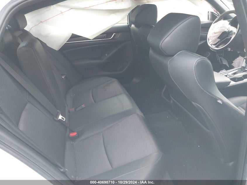 2020 HONDA ACCORD auction photo 8
