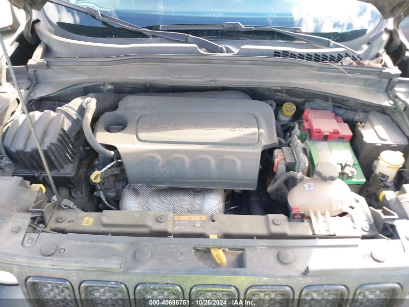 VIN ZACNJBBB1KPJ99793 2019 JEEP RENEGADE ALTITUDE 4X4