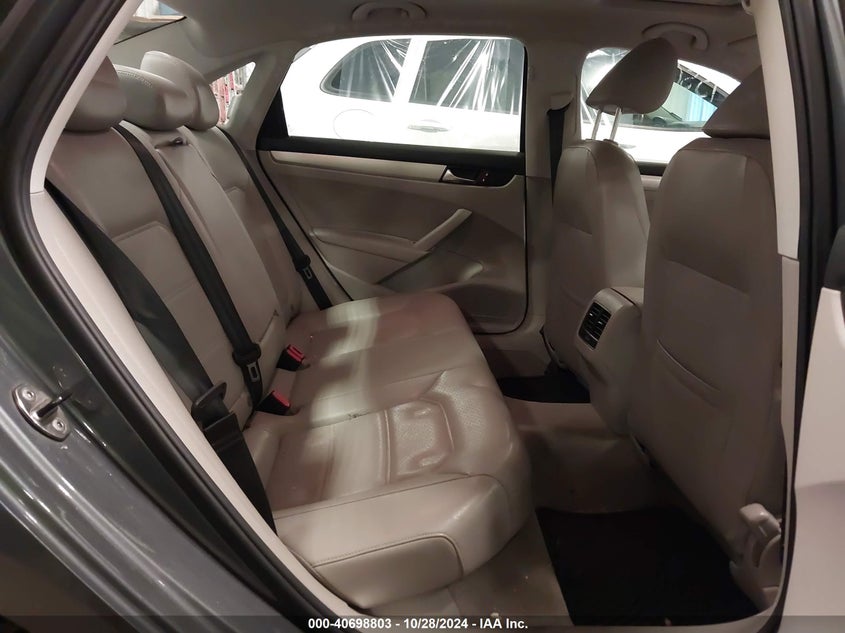 2013 VOLKSWAGEN PASSAT VIN: 1VWBN7A3XDC059442