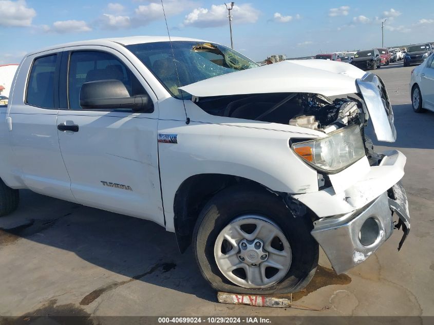 2007 Toyota Tundra Sr5 5.7L V8 VIN: 5TFBV54117X008894 Lot: 40699024