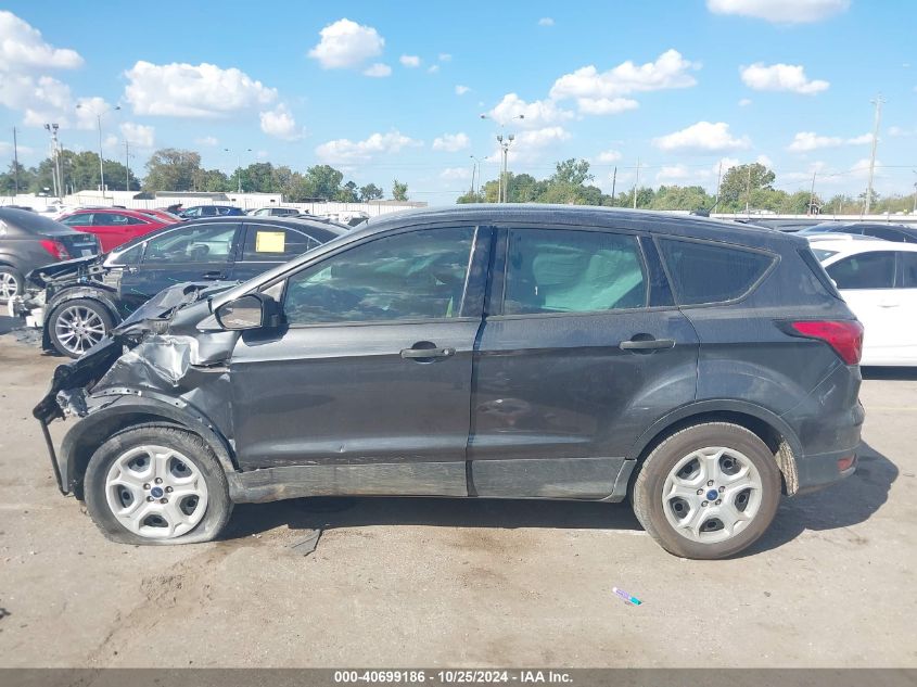 2019 Ford Escape S VIN: 1FMCU0F78KUC52270 Lot: 40699186