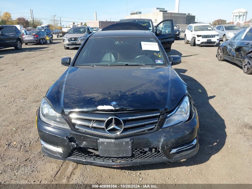 2013 Mercedes-Benz C 300 Luxury 4Matic/Sport 4Matic VIN: WDDGF8AB6DR275438 Lot: 40699354